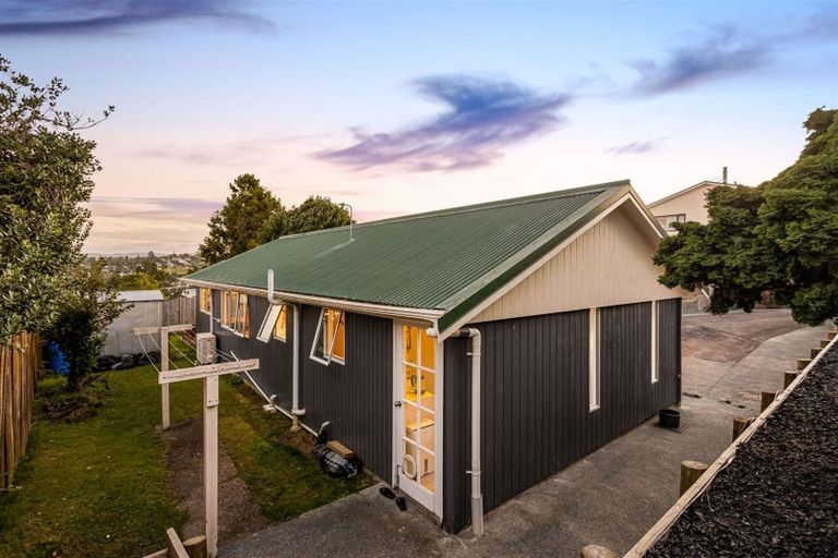 Photo of property in 89a/8 Royal Road, Massey, Auckland, 0614