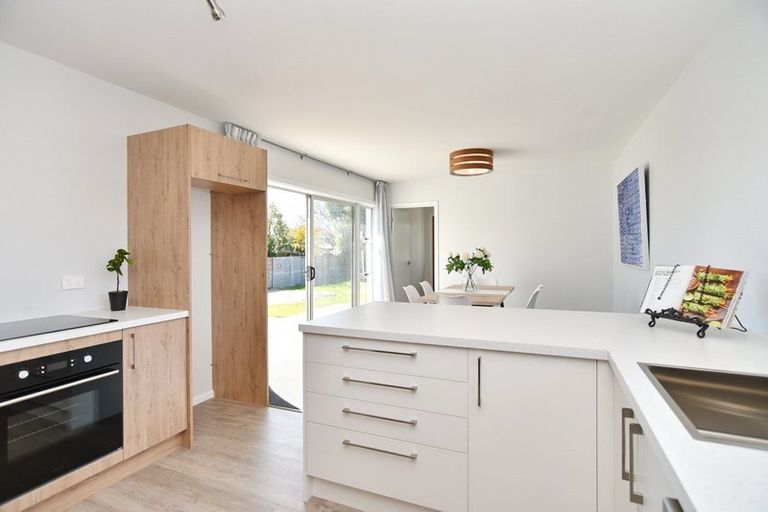 Photo of property in 51 Branston Street, Hornby, Christchurch, 8042