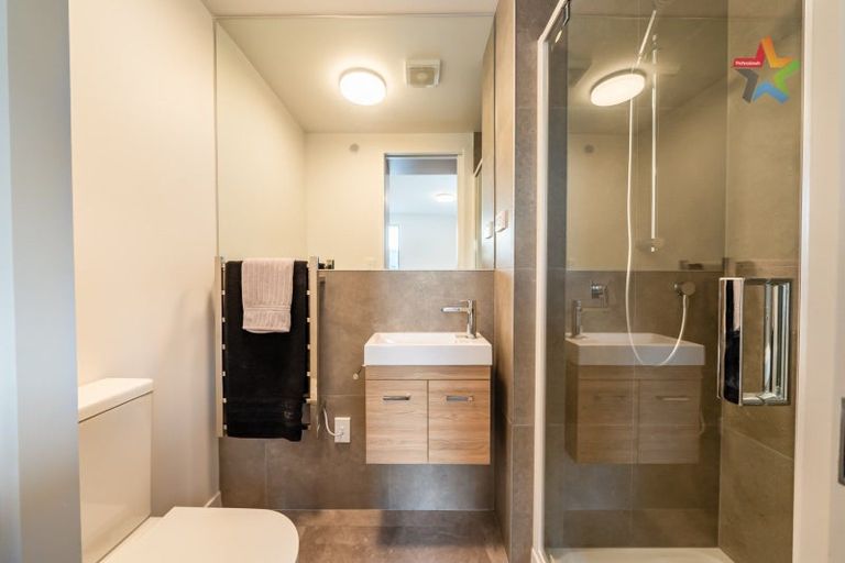 Photo of property in 69u6 Tiketike Way, Brooklyn, Wellington, 6021