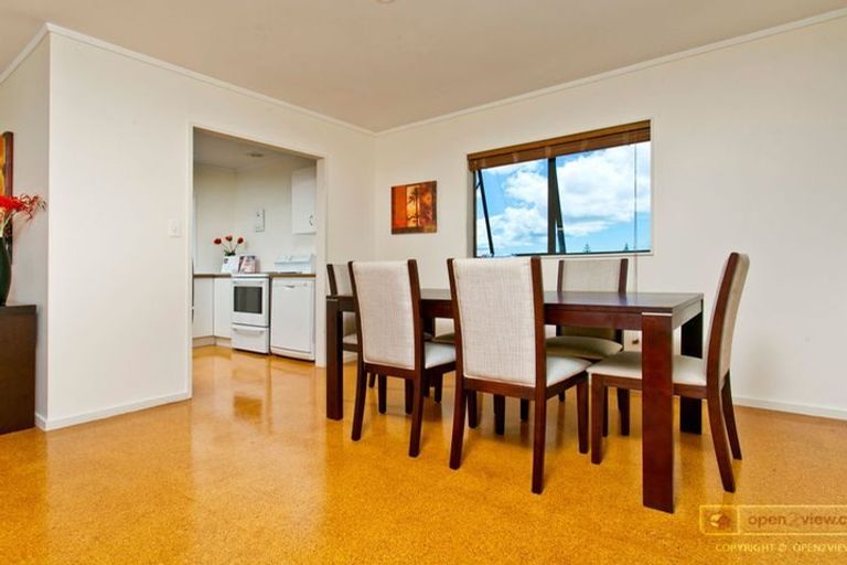 Photo of property in 49a Stanley Road, Glenfield, Auckland, 0629