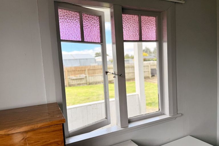 Photo of property in 63 Elles Road, Otautau, 9610