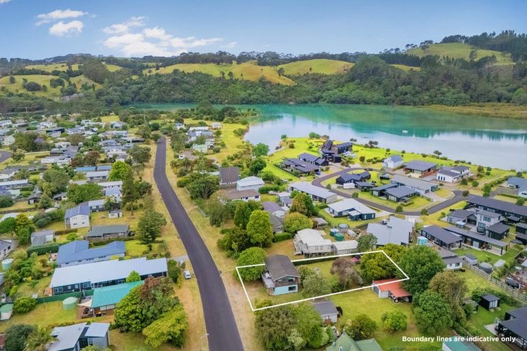 Photo of property in 43 Oyster Drive, Cooks Beach, Whitianga, 3591