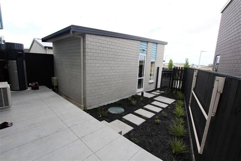 Photo of property in 122 Squadron Drive, Hobsonville, Auckland, 0618