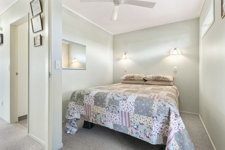 Photo of property in 1/1 Campbell Close, Whangamata, 3620