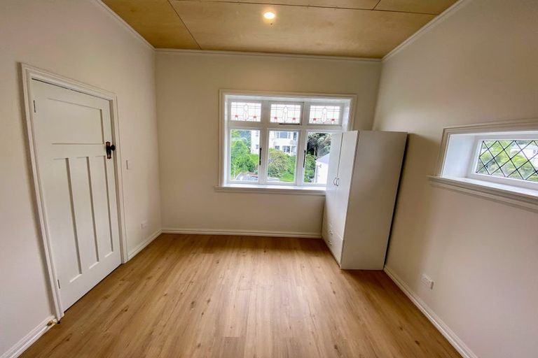 Photo of property in 9 Mckinley Crescent, Brooklyn, Wellington, 6021