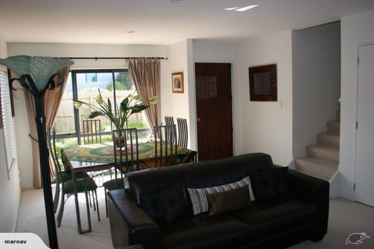 Photo of property in 35/22 Northcross Drive, Oteha, Auckland, 0632