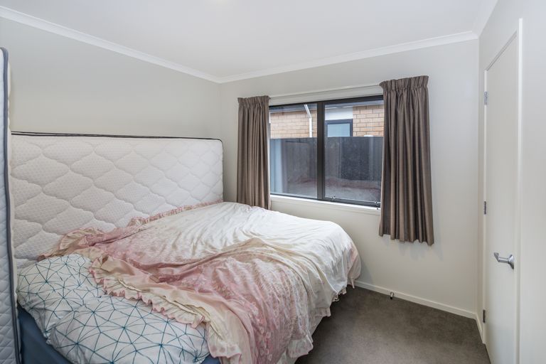 Photo of property in 35 Maclaren Road, Wigram, Christchurch, 8042