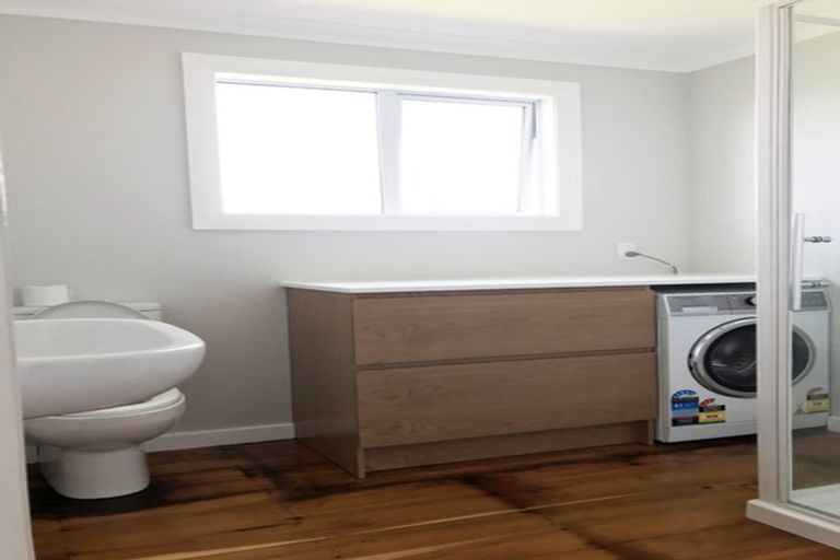 Photo of property in 51 High Street, Island Bay, Wellington, 6023
