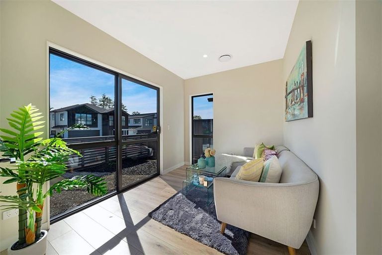 Photo of property in 13 Rapunga Drive, Hobsonville, Auckland, 0616