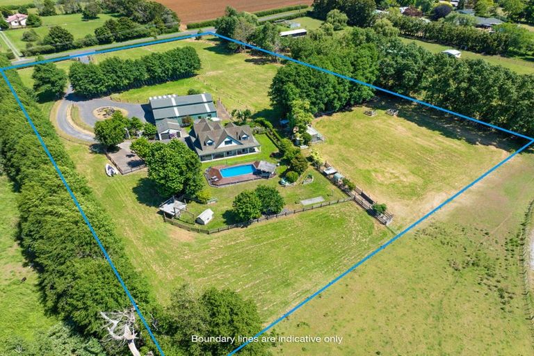 Photo of property in 330 Gun Club Road, Pukekohe, 2676