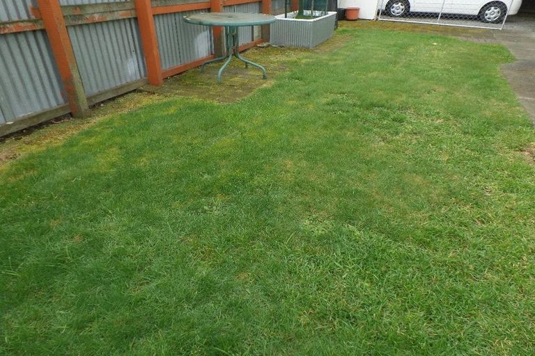 Photo of property in 2/419 Gloucester Street, Linwood, Christchurch, 8011