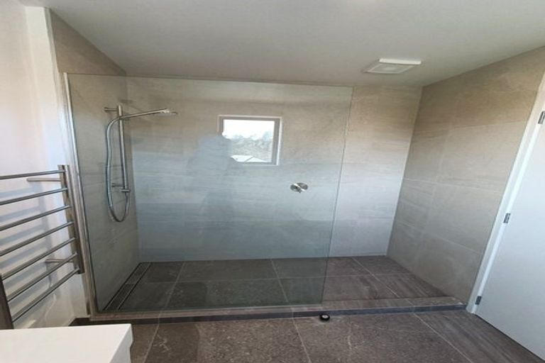 Photo of property in 27 Holystone Road, Whitby, Porirua, 5024