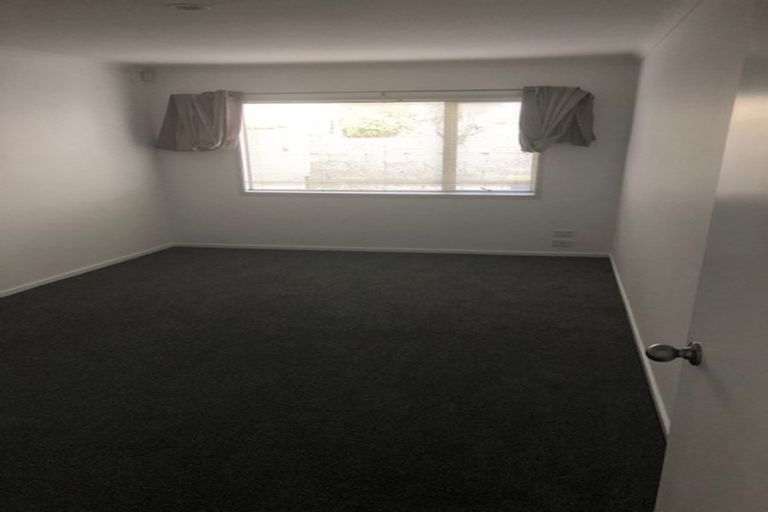 Photo of property in St Claire Village, 141/172 Mcleod Road, Te Atatu South, Auckland, 0610