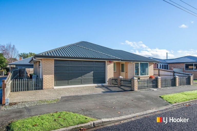 Photo of property in 23 Forfar Street, Clyde Hill, Dunedin, 9011