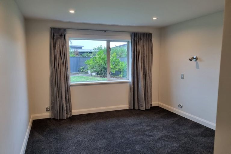 Photo of property in 155 Arataki Road, Havelock North, 4130