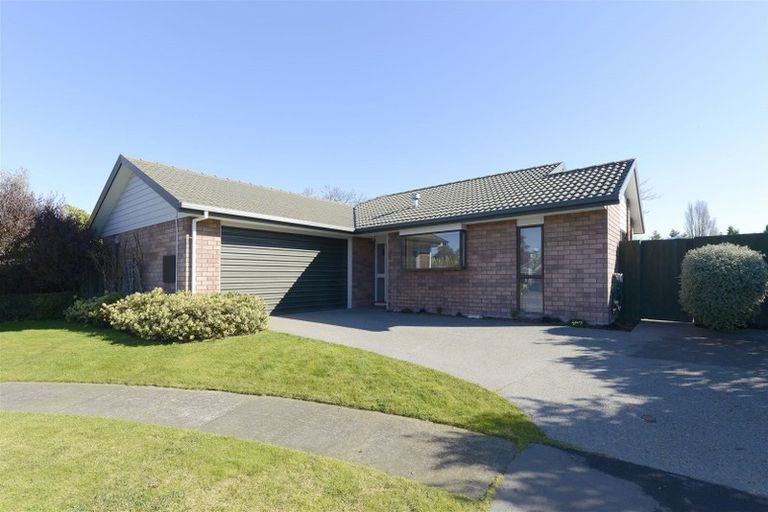 Photo of property in 8 Greenwood Close, Woodend, 7610