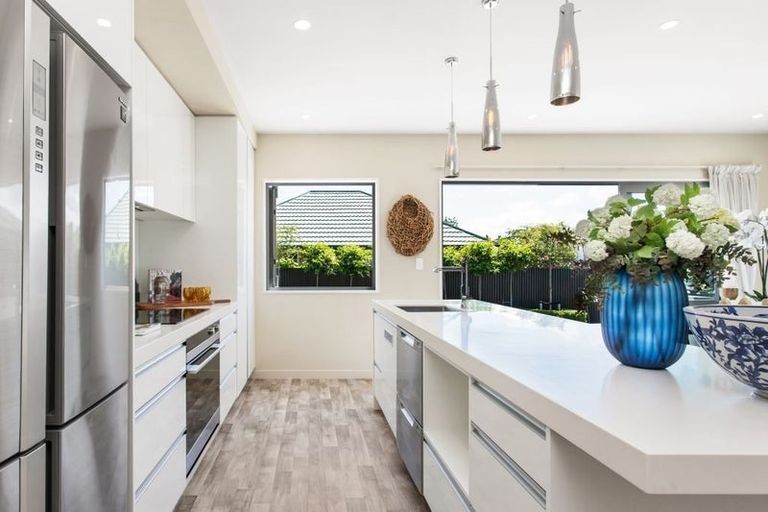 Photo of property in 32 Koromiko Street, Saint Martins, Christchurch, 8022