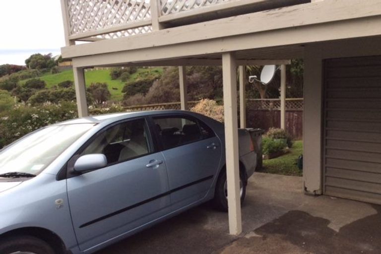 Photo of property in 1 Seagull Place, Whitby, Porirua, 5024