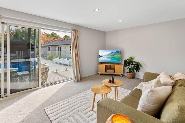 Photo of property in 158 Raumati Road, Raumati Beach, Paraparaumu, 5032