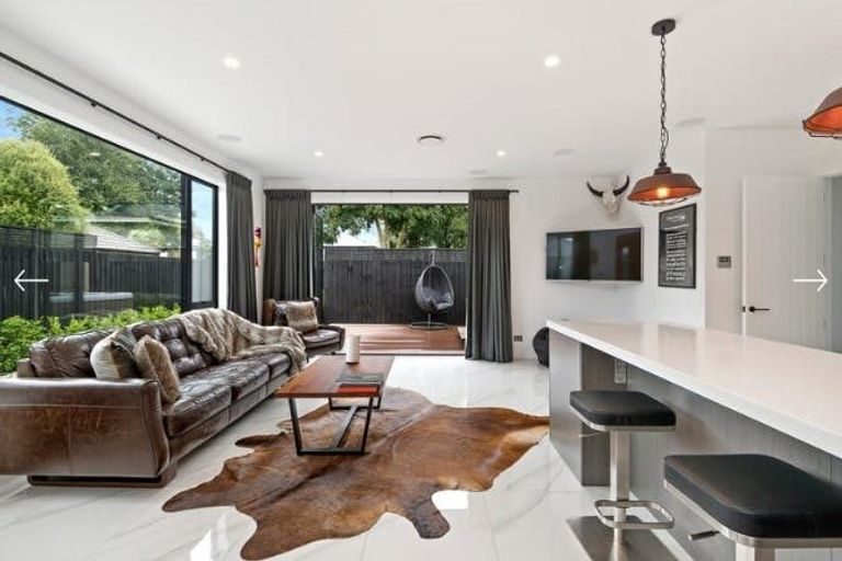 Photo of property in 90a Poulson Street, Addington, Christchurch, 8024