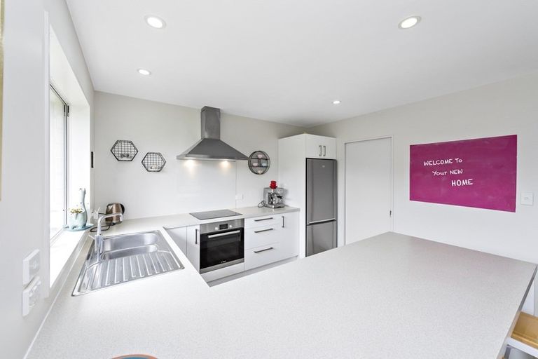 Photo of property in 55 Huntingdon Drive, Rangiora, 7400