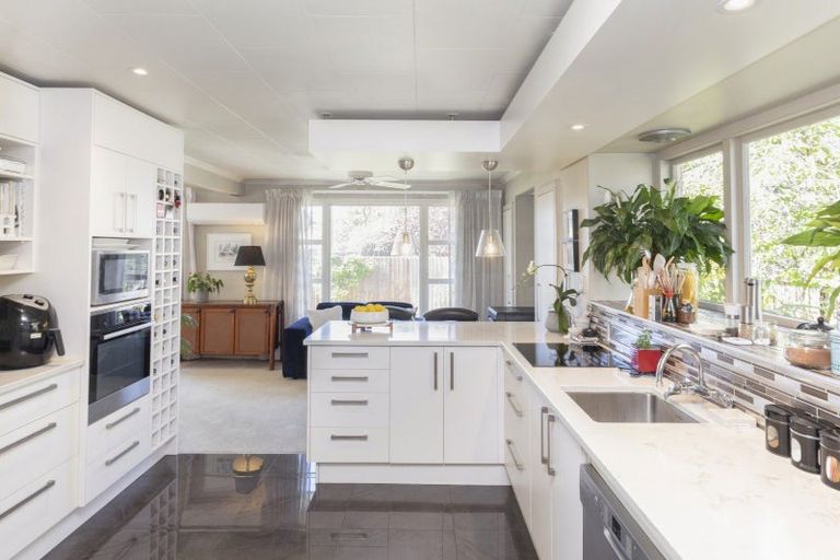 Photo of property in 125 Clarendon Terrace, Woolston, Christchurch, 8023