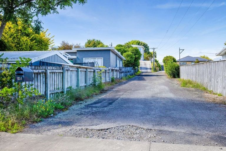 Photo of property in 10a Cowling Road, Hurdon, New Plymouth, 4310