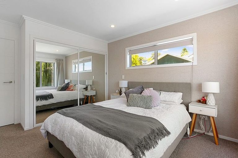 Photo of property in 1/158 Centaurus Road, Saint Martins, Christchurch, 8022