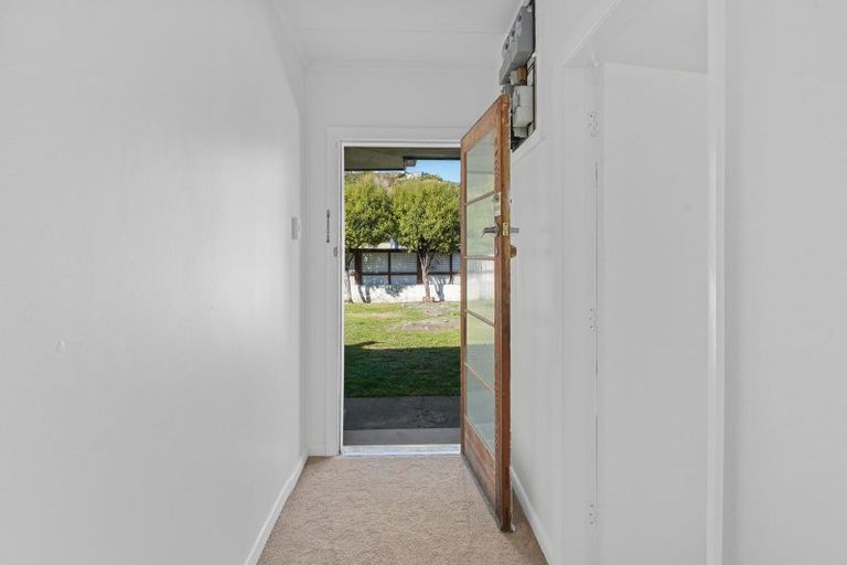 Photo of property in 18 Koromiko Avenue, Stoke, Nelson, 7011