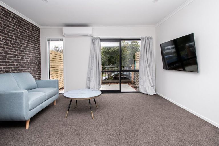 Photo of property in 13u2 Palmerston Street, Hamilton Central, Hamilton, 3204