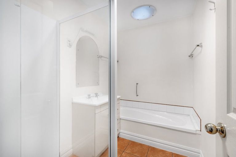 Photo of property in 47 Parade Court, Addington, Christchurch, 8024