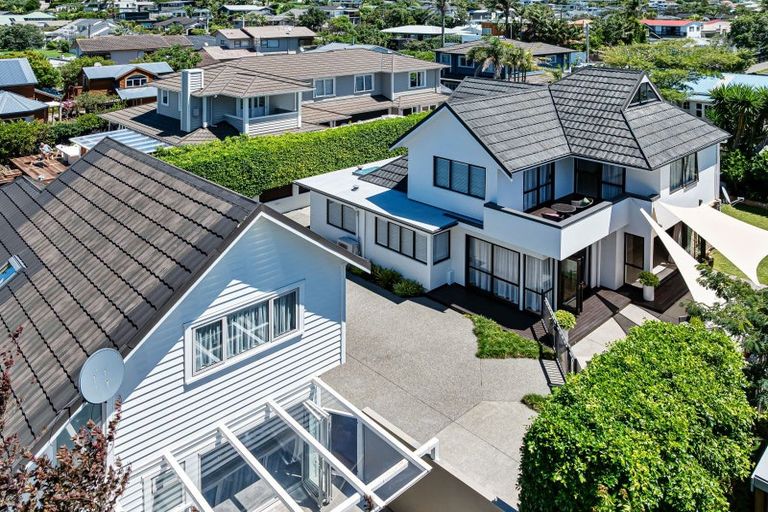 Photo of property in 9 Marie Avenue, Red Beach, 0932