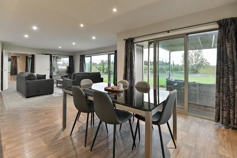 Photo of property in 150 Te Aute Road, Havelock North, 4130