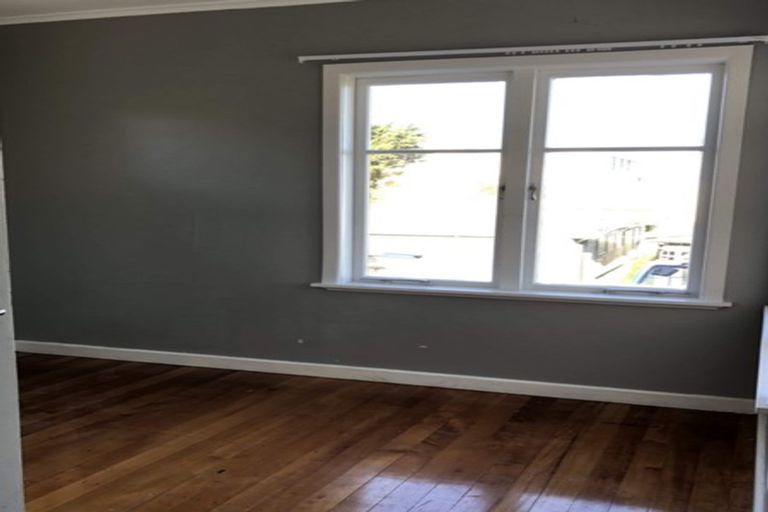 Photo of property in 2/35 Takanini Road, Takanini, 2112