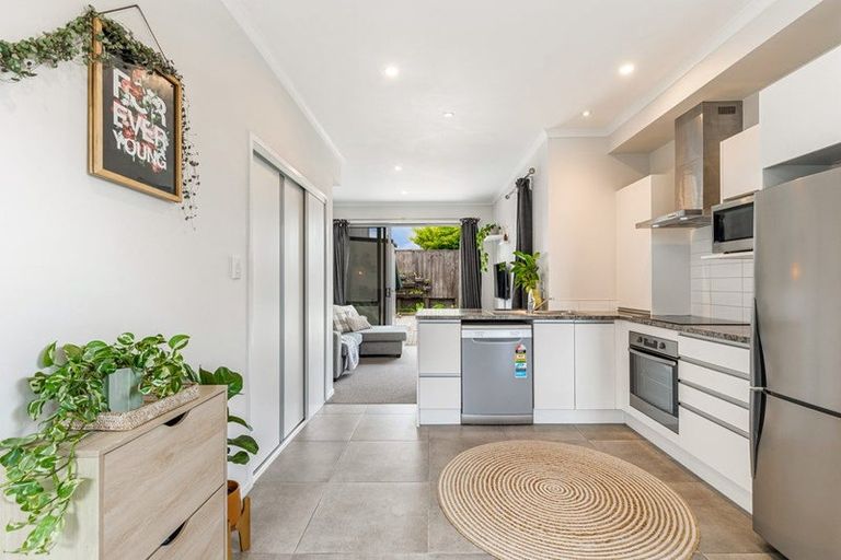 Photo of property in 41 Mapou Road, Hobsonville, Auckland, 0616