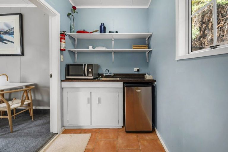 Photo of property in 10a Cooper Avenue, Holdens Bay, Rotorua, 3010