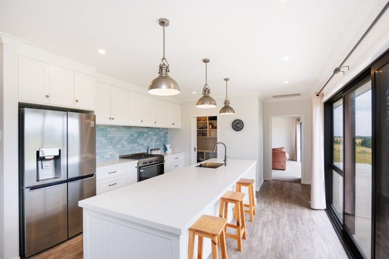 Photo of property in 46 Fry Road, Halcombe, Feilding, 4777