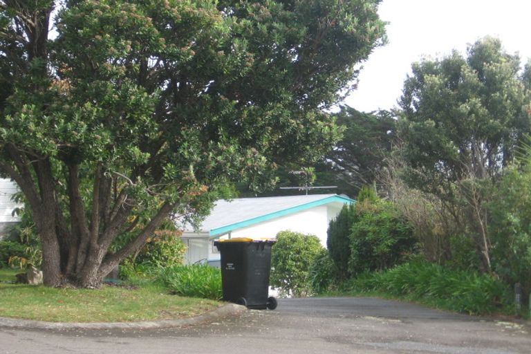 Photo of property in 5 Hicks Close, Whitby, Porirua, 5024