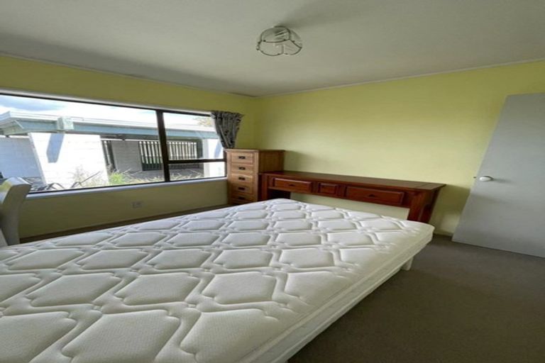 Photo of property in 66 Gills Road, Bucklands Beach, Auckland, 2014