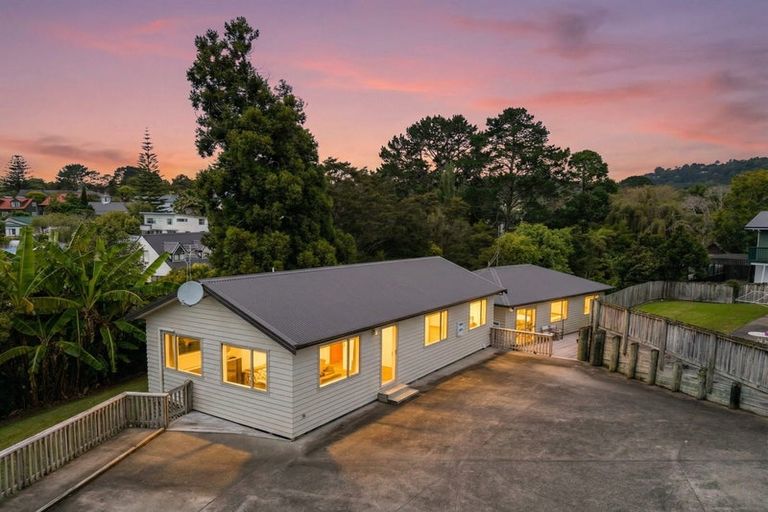 Photo of property in 12a Withers Road, Glen Eden, Auckland, 0602