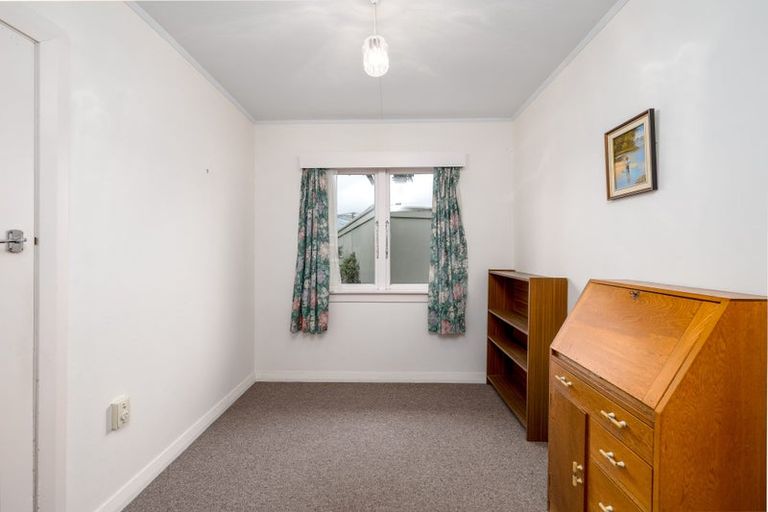 Photo of property in 6 Hughes Street, Waimate, 7924