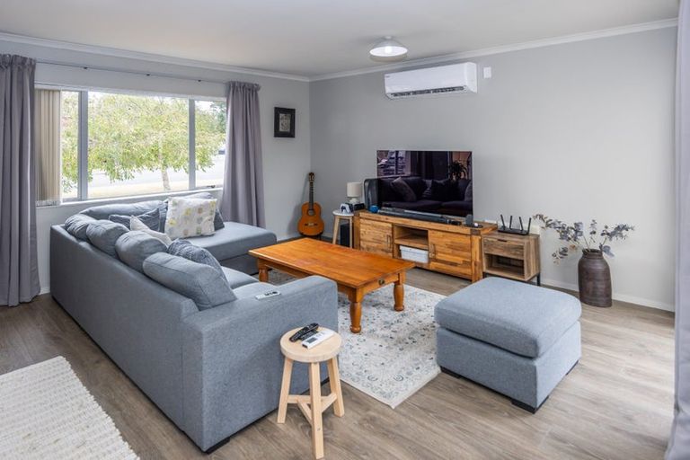 Photo of property in 1 Rene Way, Huntington, Hamilton, 3210