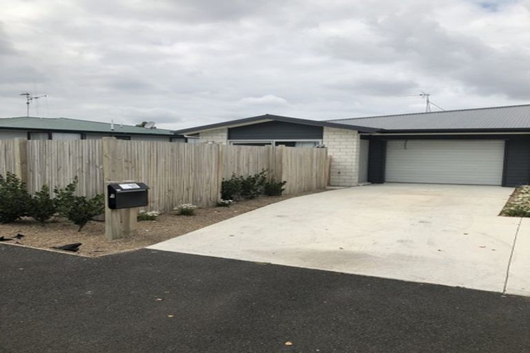 Photo of property in 2u2 Hilton Road, Saint Andrews, Hamilton, 3200
