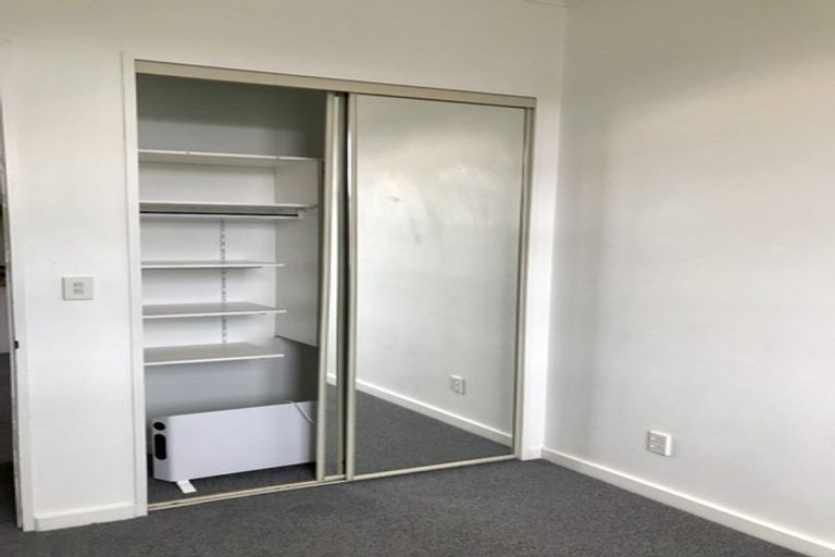 Photo of property in 37u9 Majoribanks Street, Mount Victoria, Wellington, 6011
