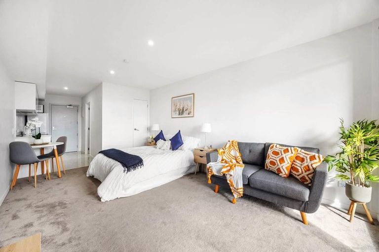 Photo of property in 107/8 Gray Avenue, Mangere East, Auckland, 2024