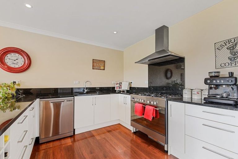 Photo of property in 1238 Two Chain Road, Swannanoa, 7475