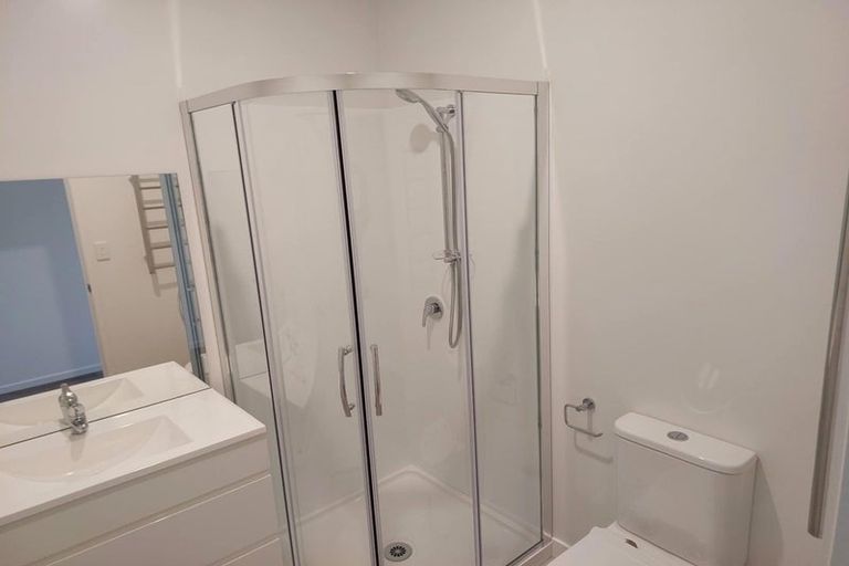 Photo of property in 20 Harvie Mcwatt Drive, Totara Park, Auckland, 2019