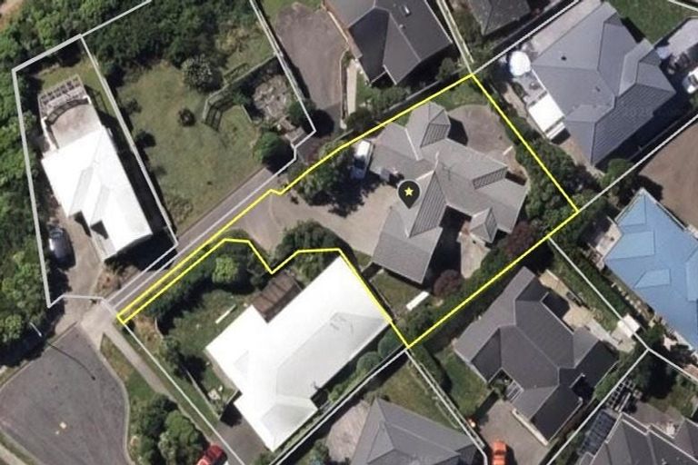 Photo of property in 12 Carmichael Street, Johnsonville, Wellington, 6037