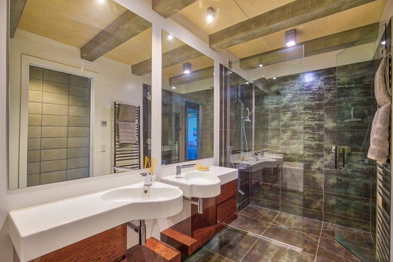 Photo of property in 27 Ridgecrest, Wanaka, 9305