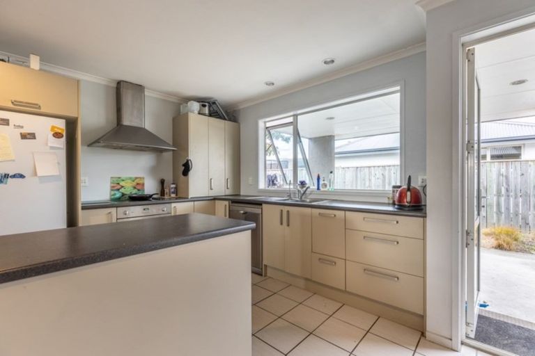 Photo of property in 32 Kendall View, Stoke, Nelson, 7011